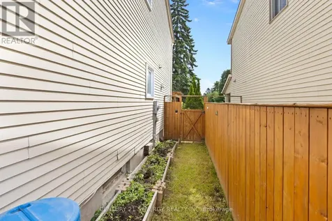 1626 Prestwick Drive Ottawa ON K1E 2Y1