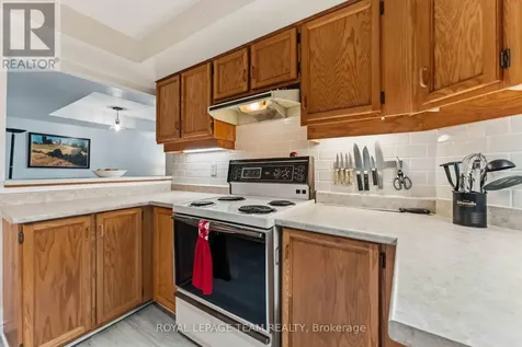 7 Kippewa Drive Ottawa ON K1S 3G3