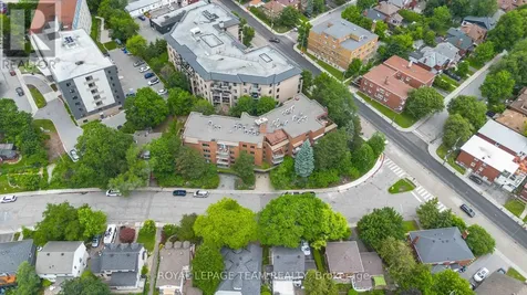 7 Kippewa Drive Ottawa ON K1S 3G3