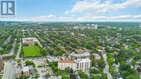 7 Kippewa Drive Ottawa ON K1S 3G3
