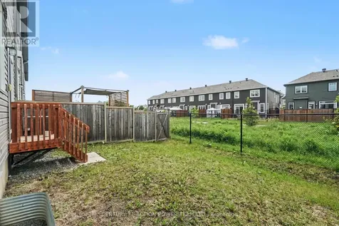 26 Gardenpost Terrace Ottawa ON K4A 1G8