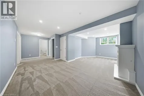 114 Donegal Drive Brantford ON N3T 6N4
