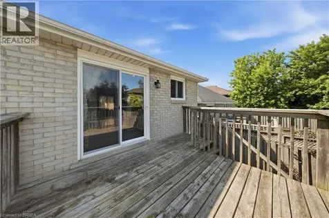 114 Donegal Drive Brantford ON N3T 6N4