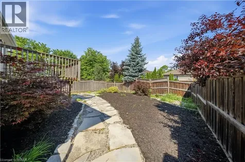 114 Donegal Drive Brantford ON N3T 6N4