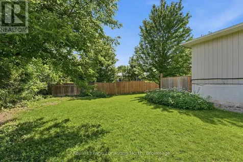 32 Courtice Crescent Collingwood ON L9Y 4G1