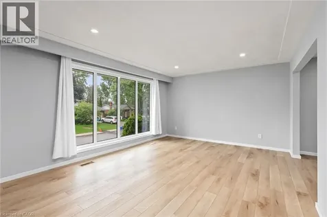 39 San Francisco Avenue Hamilton ON L9C 5N8