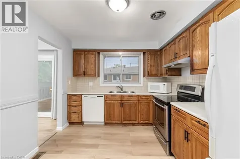 39 San Francisco Avenue Hamilton ON L9C 5N8