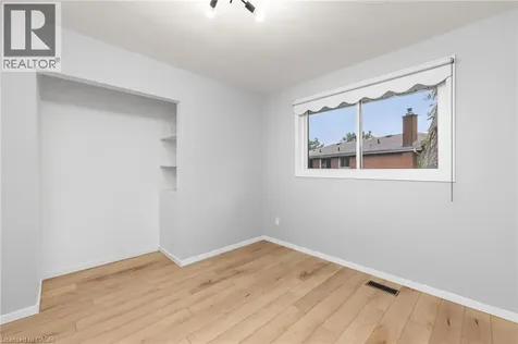 39 San Francisco Avenue Hamilton ON L9C 5N8