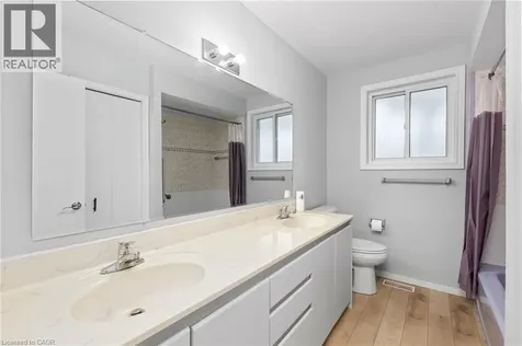 39 San Francisco Avenue Hamilton ON L9C 5N8