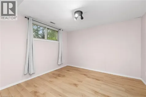 39 San Francisco Avenue Hamilton ON L9C 5N8