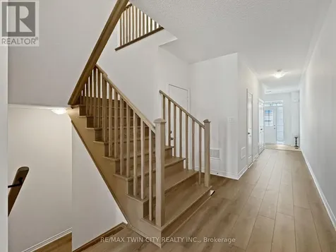 82 Gledhill Crescent Cambridge ON N1T 0G5