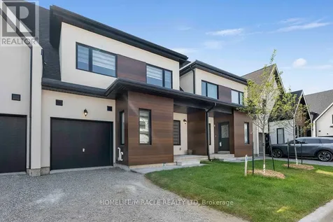 6 Rice Lane Orillia ON L3V 8M3