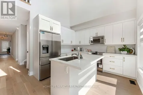 6 Rice Lane Orillia ON L3V 8M3