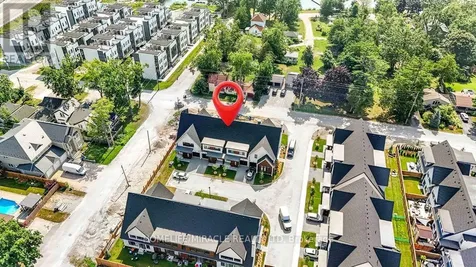 6 Rice Lane Orillia ON L3V 8M3