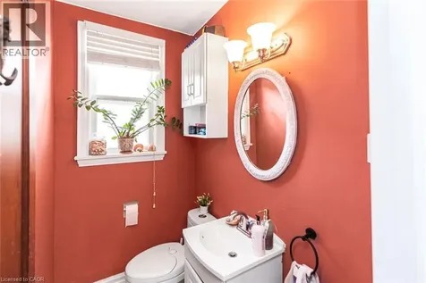 52 Cameron Avenue South Hamilton ON L8K 2W9