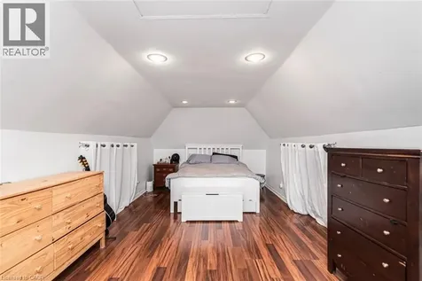 52 Cameron Avenue South Hamilton ON L8K 2W9