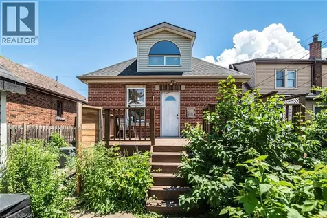 52 Cameron Avenue South Hamilton ON L8K 2W9