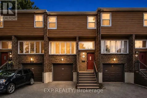 2092 Eric Crescent Ottawa ON K1B 4P4