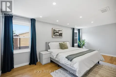 2092 Eric Crescent Ottawa ON K1B 4P4
