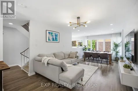 2092 Eric Crescent Ottawa ON K1B 4P4