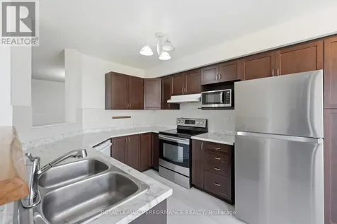 277 Rolling Meadow Crescent Ottawa ON K1W 0A8