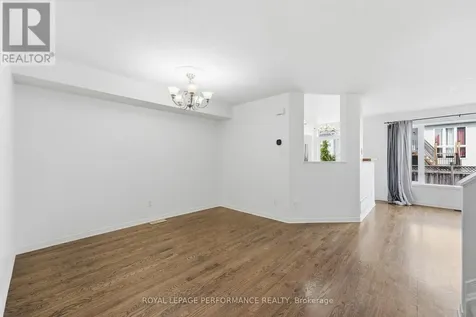 277 Rolling Meadow Crescent Ottawa ON K1W 0A8