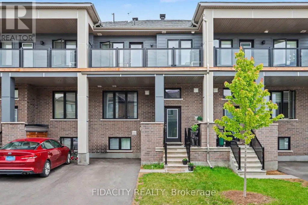 205 Beebalm Crescent Ottawa ON K2J 7G9