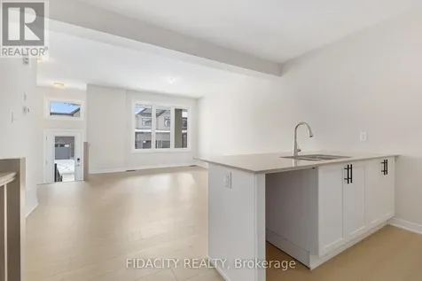 205 Beebalm Crescent Ottawa ON K2J 7G9