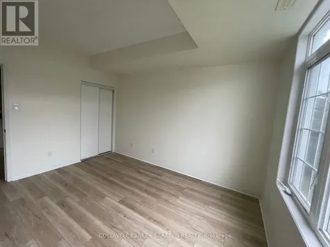 105 Artesa Private Ottawa ON K2S 0J8