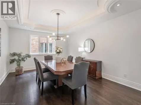 655 Kozel Court Mississauga ON L4Z 4E4