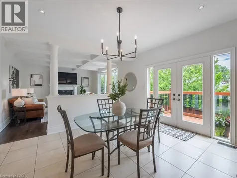 655 Kozel Court Mississauga ON L4Z 4E4