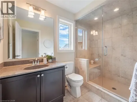 655 Kozel Court Mississauga ON L4Z 4E4