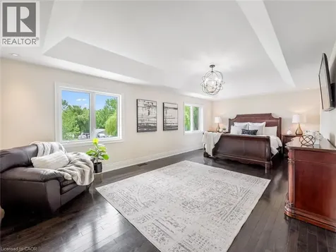 655 Kozel Court Mississauga ON L4Z 4E4
