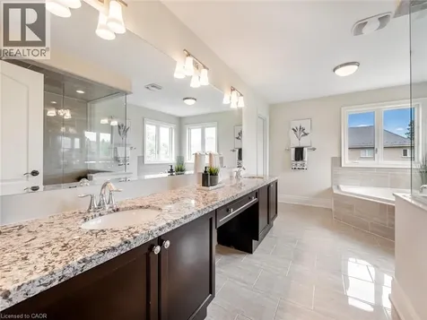 655 Kozel Court Mississauga ON L4Z 4E4