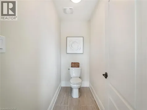 655 Kozel Court Mississauga ON L4Z 4E4