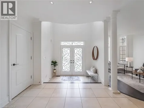 655 Kozel Court Mississauga ON L4Z 4E4