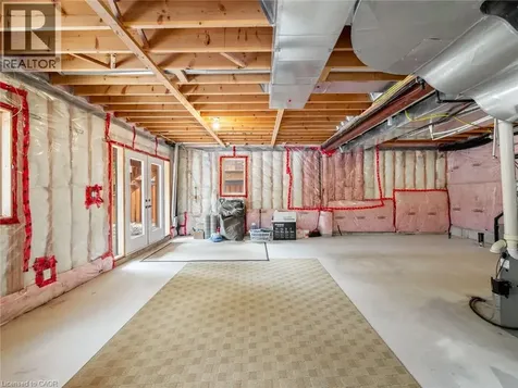 655 Kozel Court Mississauga ON L4Z 4E4