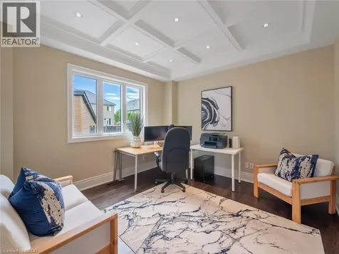 655 Kozel Court Mississauga ON L4Z 4E4