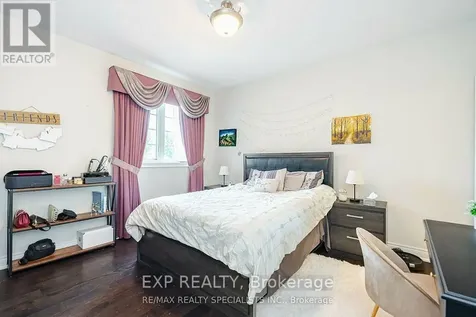 448 Dougall Avenue Caledon ON L7C 4A6