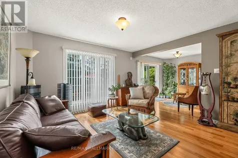 511 Deancourt Crescent Ottawa ON K4A 3G4