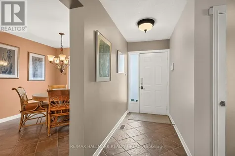 511 Deancourt Crescent Ottawa ON K4A 3G4
