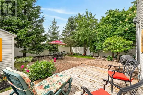 511 Deancourt Crescent Ottawa ON K4A 3G4