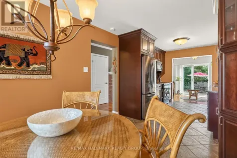 511 Deancourt Crescent Ottawa ON K4A 3G4