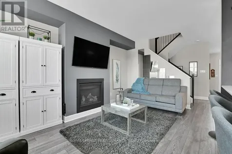 279 Mountain Sorrel Way Ottawa ON K4A 1H6