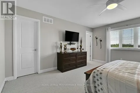 279 Mountain Sorrel Way Ottawa ON K4A 1H6