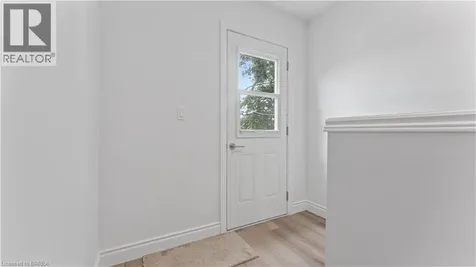 24 Balfour Street Brantford ON N3T 1J2