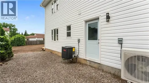 24 Balfour Street Brantford ON N3T 1J2