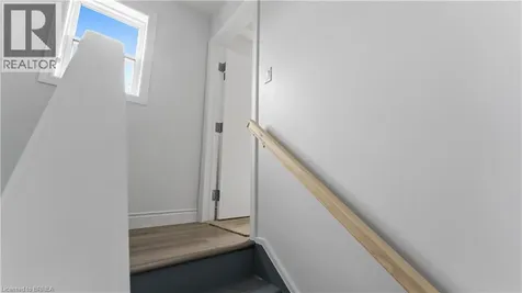 24 Balfour Street Brantford ON N3T 1J2