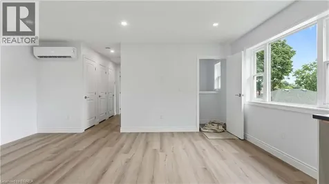 24 Balfour Street Brantford ON N3T 1J2