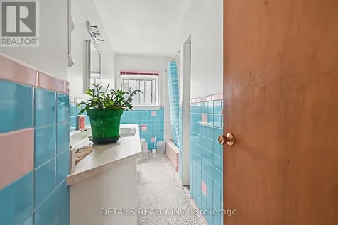 294 Donald Street Ottawa ON K1K 1M7